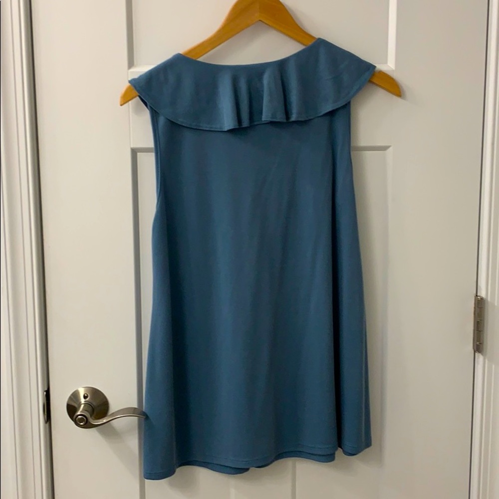 Ginger G Ribbed Flowy Top with Ruffle Neck - Picture 3 of 3